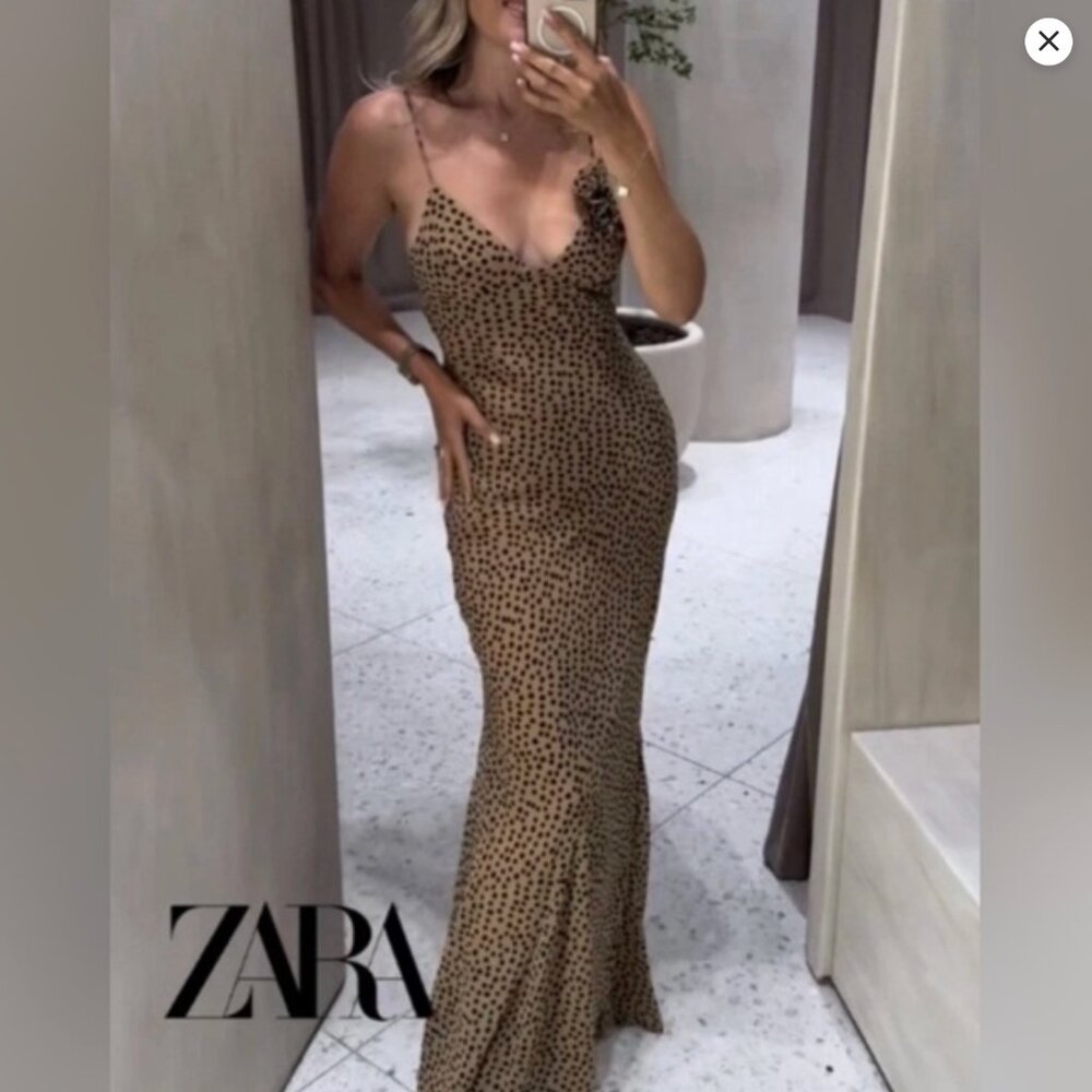 NWT Zara blogger fav FLORAL POLKA DOT dress 
SIZE XL Light Brown  3675/535